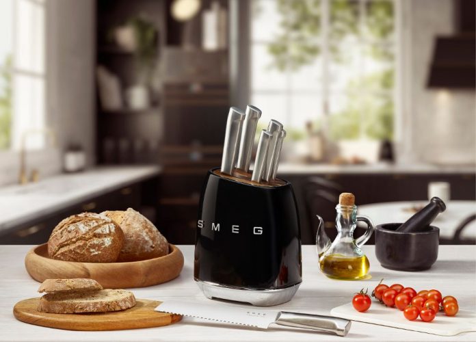 brx_postcardDeskLarge